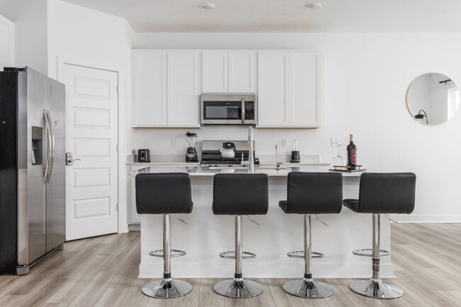 Building Photo - 17355 Wellburn Dr