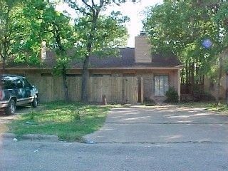 Primary Photo - 2836 Forest Bend