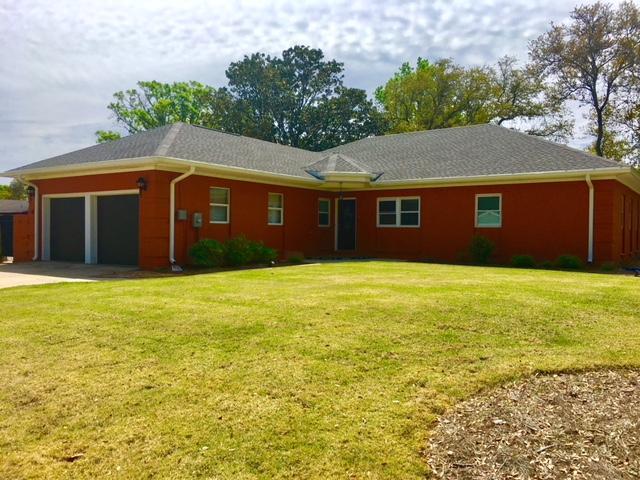 Primary Photo - 312 Briarwood Cir NW