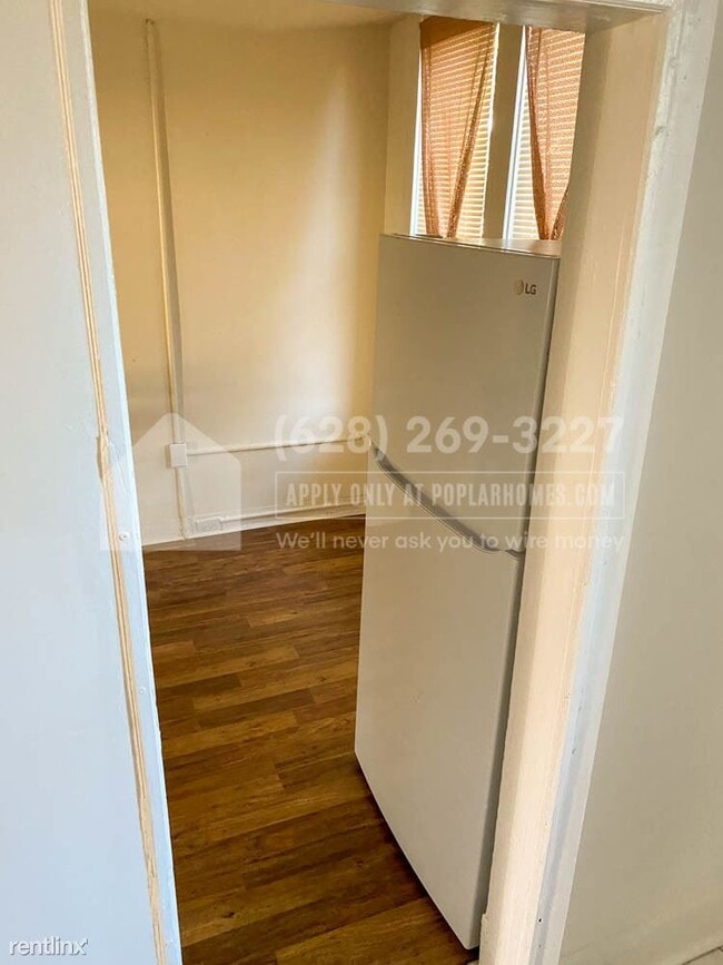 Building Photo - 3 br, 2 bath Townhome - 4618 Pimlico Road -