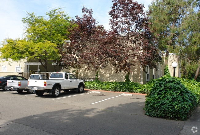 Building Photo - Monterey Garden Apartments
