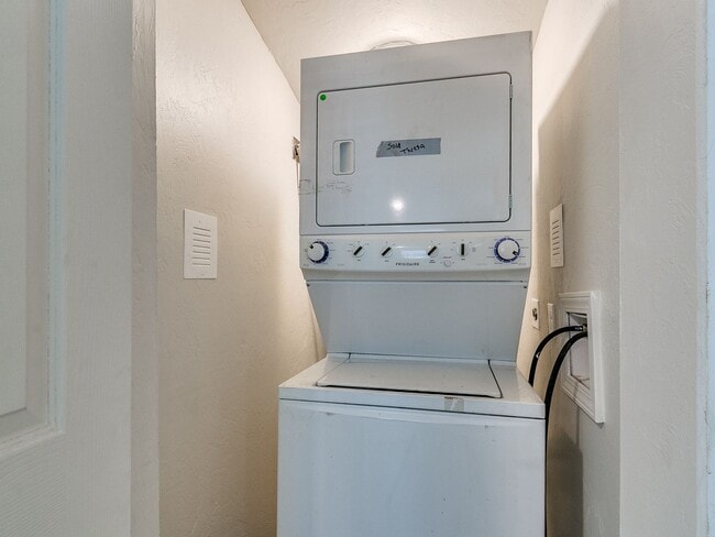 Photo - Newly renovated efficancy with fenced yard. House