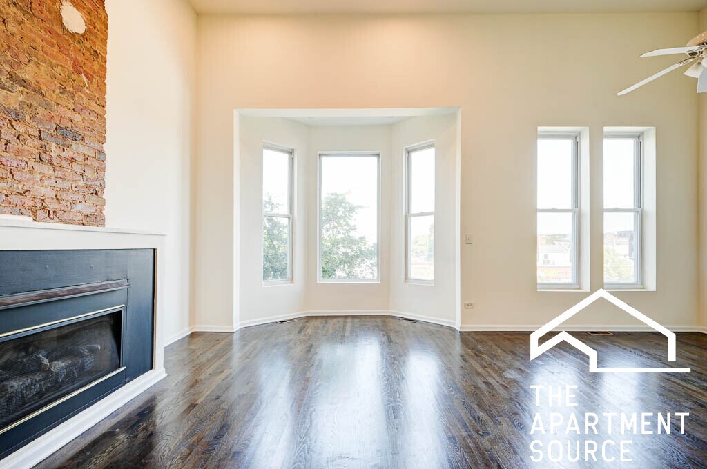 Foto principal - 2519 W North Ave