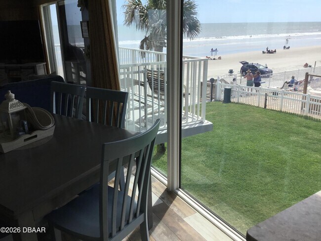 Foto del edificio - 1571 S Atlantic Ave