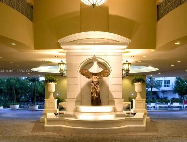 Building Photo - 200 Sunny Isles Blvd