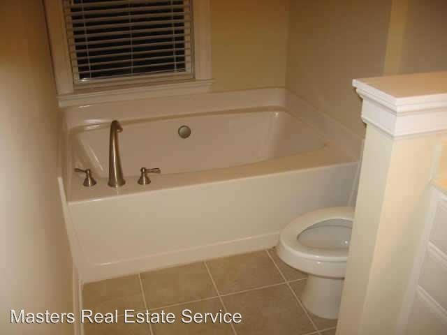 Building Photo - 7765 Courtney Estates Dr