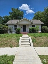 Building Photo - 1129 Walnut St