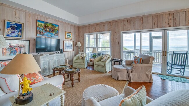 Foto del edificio - 1383 Debordieu Blvd