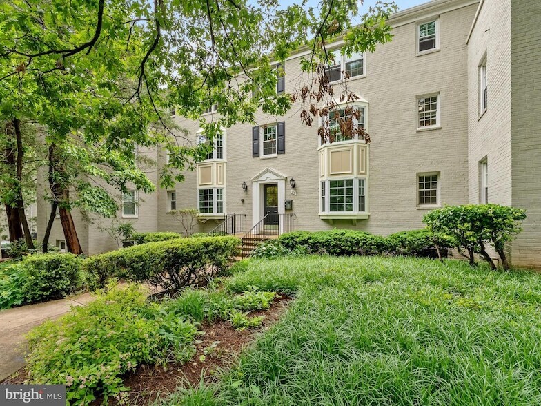 Primary Photo - 708 S Arlington Mill Dr