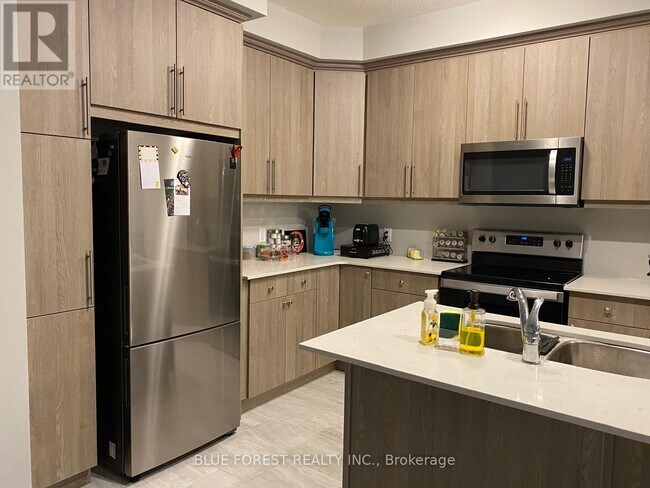 Photo du bâtiment - 177 Edgevalley Rd