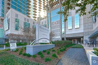 Building Photo - 5925 Almeda Rd