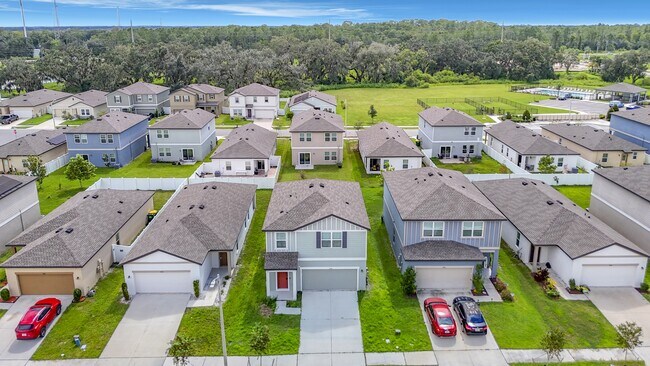 Foto del edificio - 35544 Shade Fern Ln