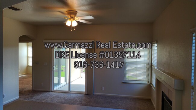 Building Photo - 1200 Arbor Dr