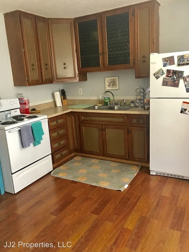 Foto del edificio - 3 br, 1 bath House - 1845 Hastings