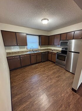 Foto del edificio - 1108 10th St