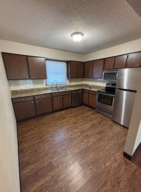 Building Photo - 1108 10th St