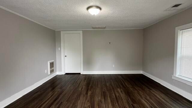 Foto del edificio - 725 Highland Ave NW