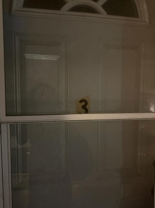 Foto del edificio - 635 N Elmwood Dr