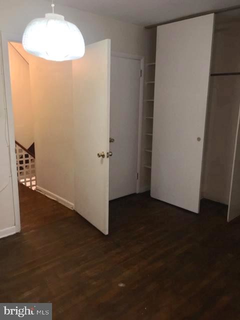 Building Photo - 423 S Camac St