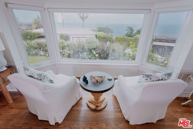 Foto del edificio - 31506 Bluff Dr