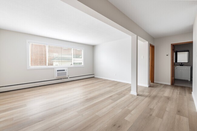 Photo du bâtiment - 2163 Hamilton St