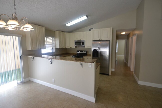 Building Photo - 6527 Amberjack Ter