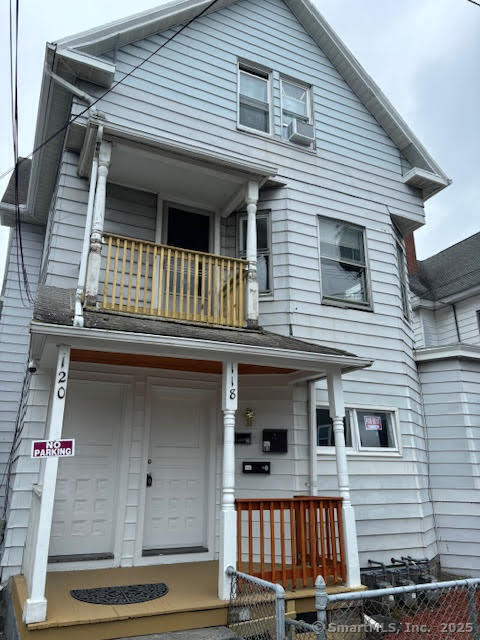 Foto principal - 118 E Farm St