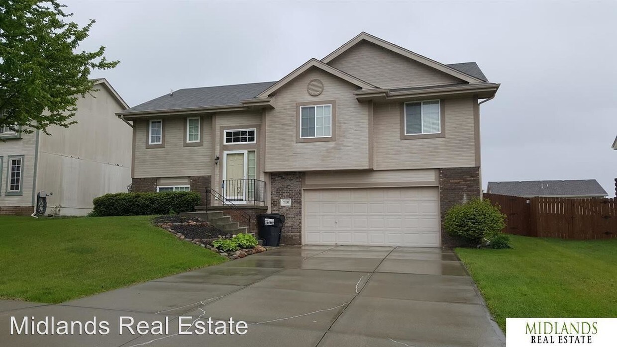 Foto principal - 710 Tupelo Ln