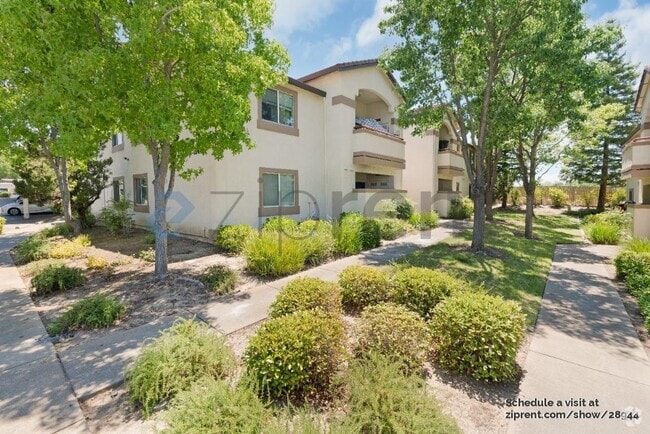 Building Photo - 8020 Walerga Rd