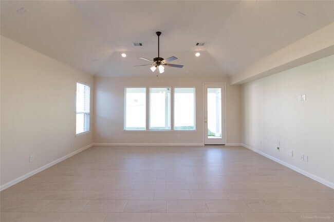 Foto del edificio - 9004 Cimarron River Ln