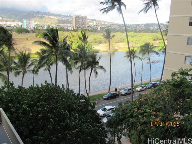 Foto del edificio - 2345 Ala Wai Blvd