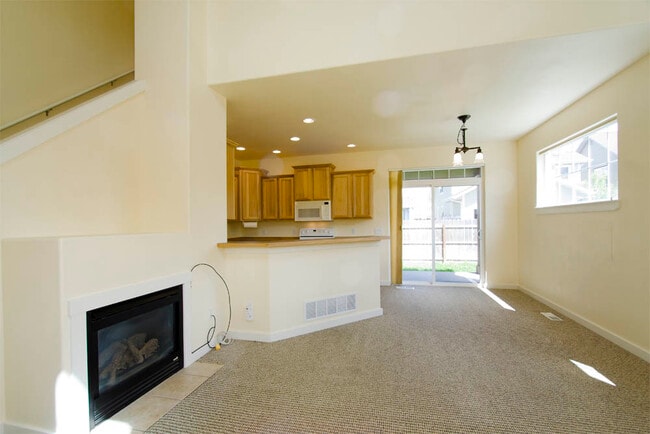 Building Photo - 3892 Equestrian Ln