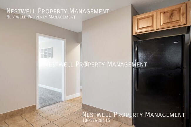 Foto del edificio - FREE 1ST MONTH'S RENT - Remodeled 2-bed Un...