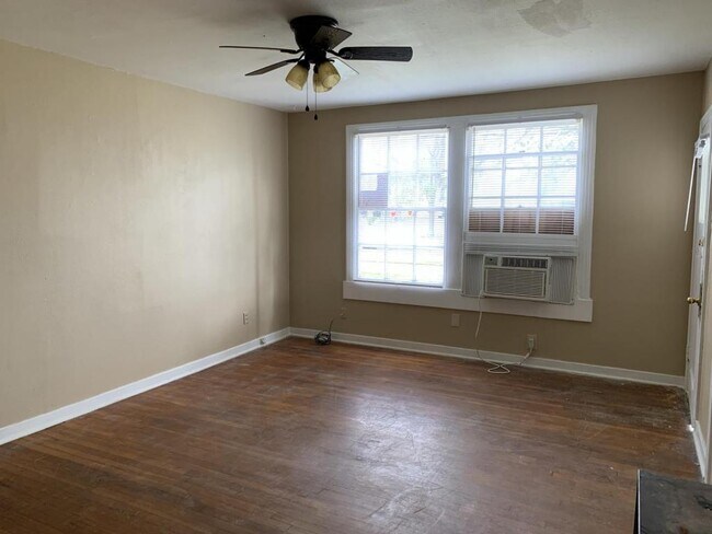 Foto del edificio - 3804 Swanee St.