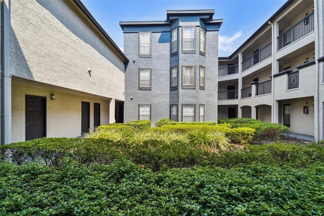 Building Photo - 8517 Island Breeze Ln