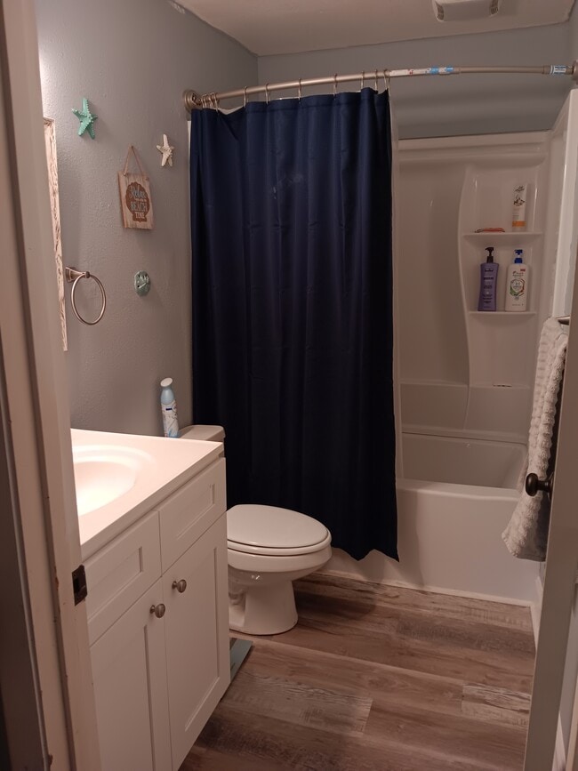 Building Photo - 2345 Inagua Way