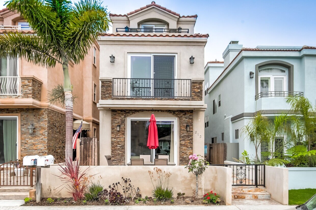 downtown Huntington Beach home House Rental in Huntington