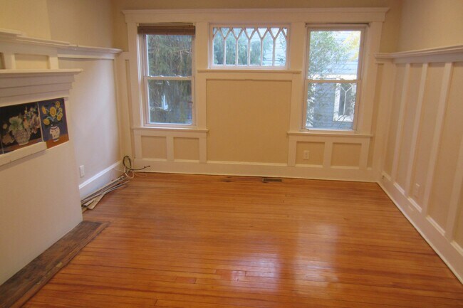 Foto del edificio - 15 Hawthorne Pl