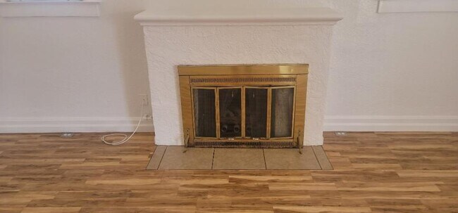 Foto del edificio - 3 bedroom in GLENDALE AZ 85301