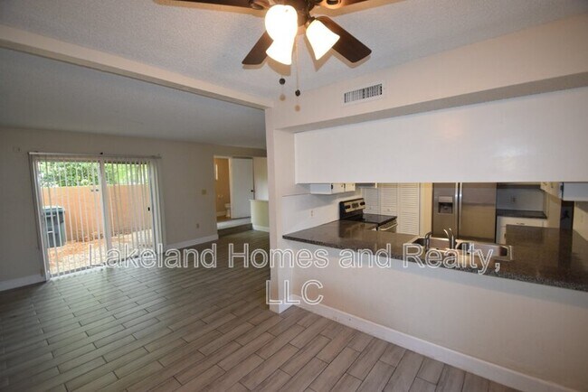 Building Photo - 2722 S San Gully Rd