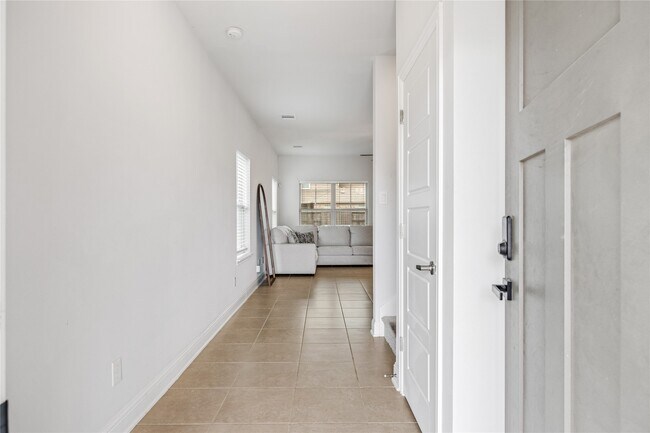 Foto del edificio - 32906 Ruthie Dean Dr