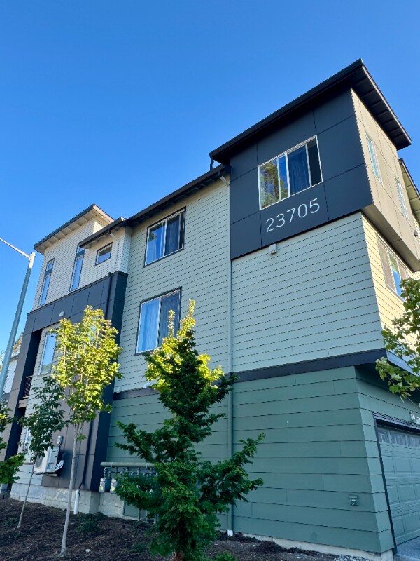Foto principal - 23705 8th Dr SE