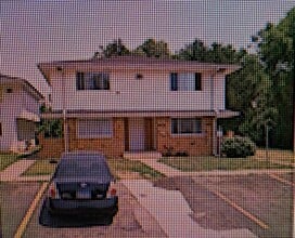 Building Photo - 240 Tedmark Ct