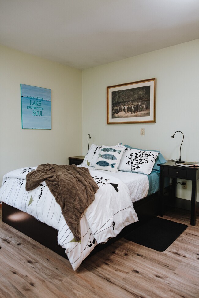 Bed area - 5 Norwood Ln