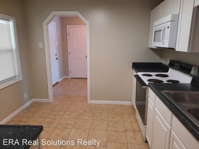 Building Photo - 3 br, 2 bath House - 317 Bigelow St.