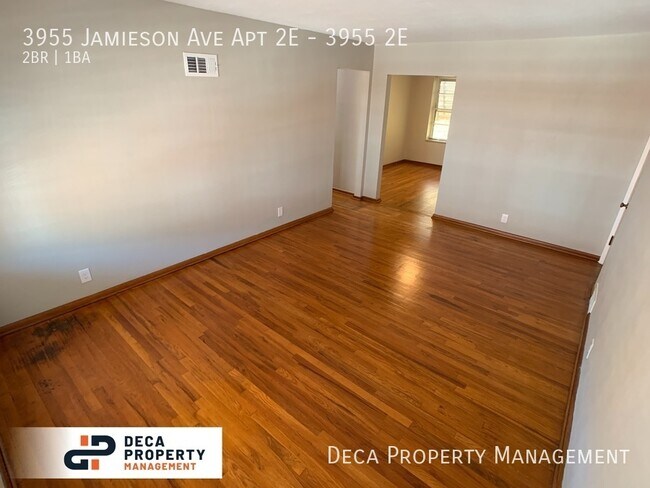 Foto del edificio - 2 Bedroom Apartment