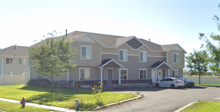Building Photo - 2575 W 450 N