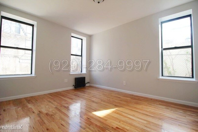 Building Photo - 1185 Putnam Ave