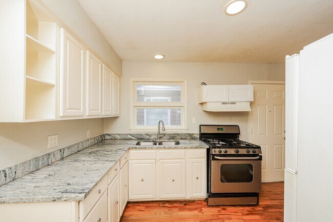 Foto del edificio - 5175 Cardiff St