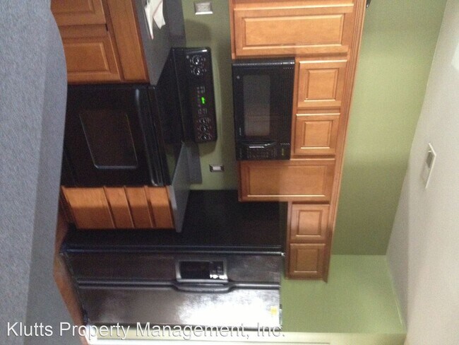 Building Photo - 2 br, 2.5 bath House - 10435 Alexander Mar...